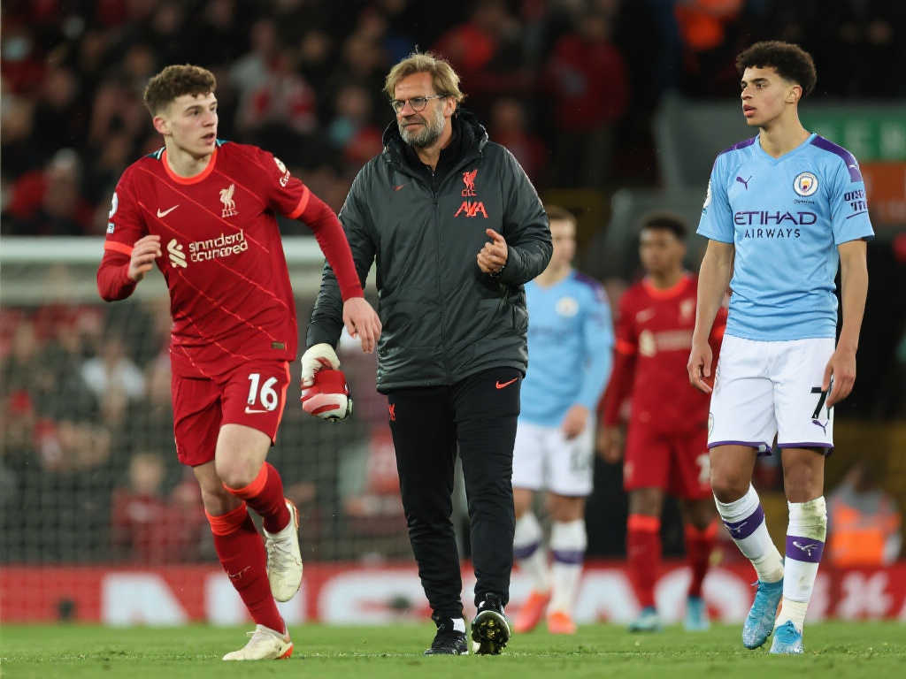 上半場結束 上半場結束