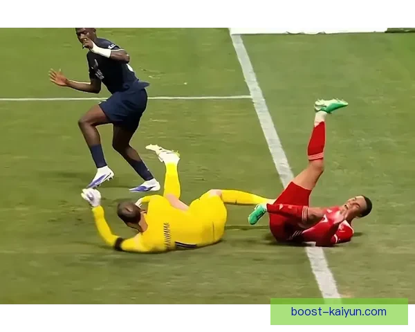 穆西亚拉在舆论压力下持续展现职业精神，稳定发挥令人关注