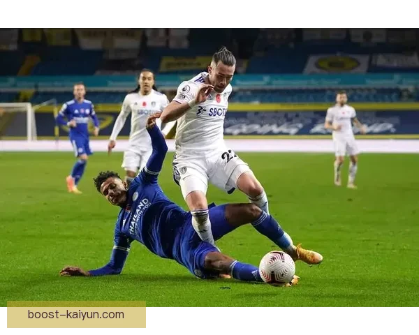 英超埃弗顿续约卡尔弗特-勒温，球队前景备受关注